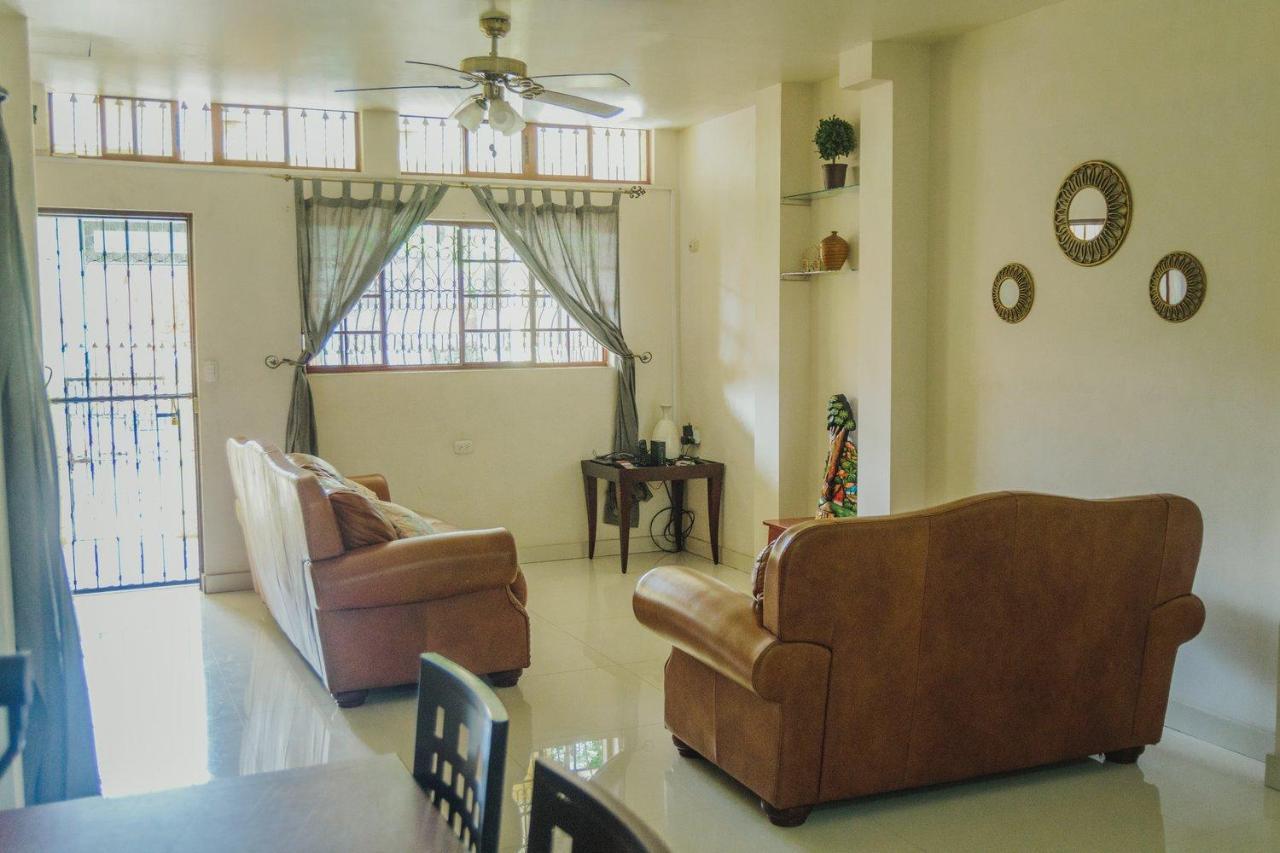 Hotel Casa Blanca Leon Luaran gambar
